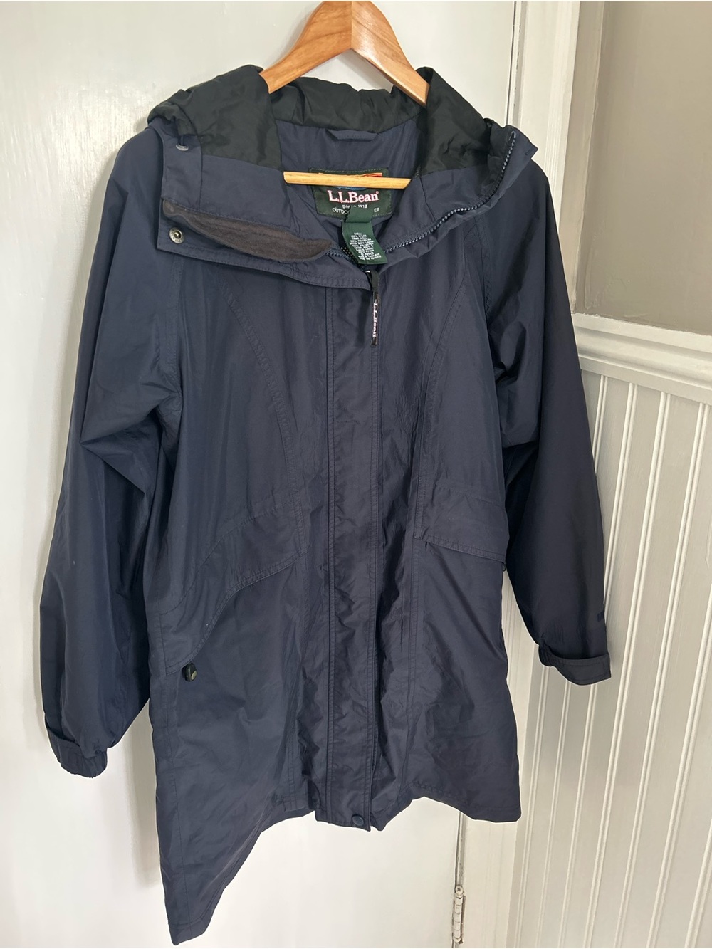 L.L. Bean Vintage GORE-TEX Hooded Trench Coat Womens